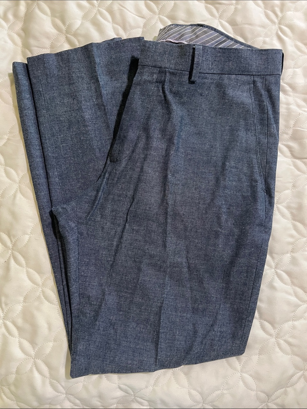 Banana Republic Tailored Slim Fit Trousers in a beautiful gray tone